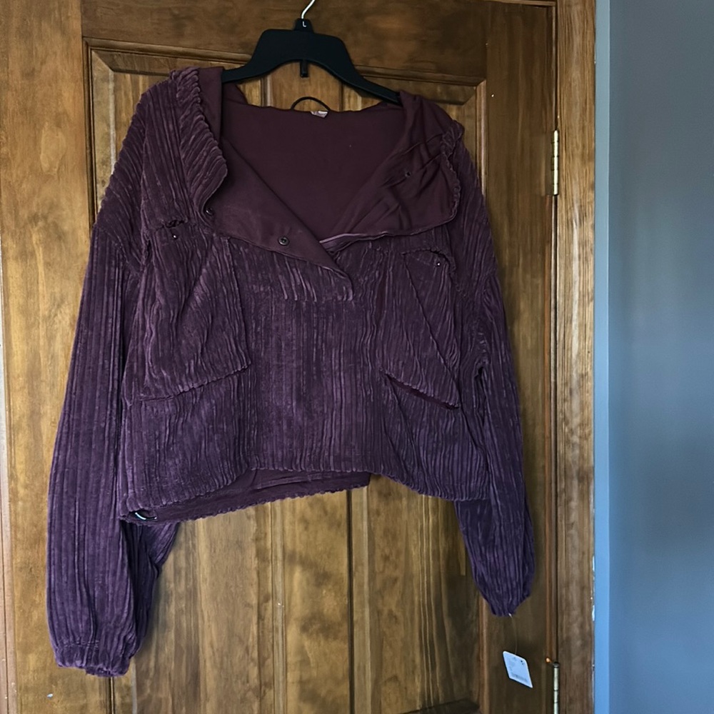 Free people movement quarter button up! Size small, ribbed material. Never worn